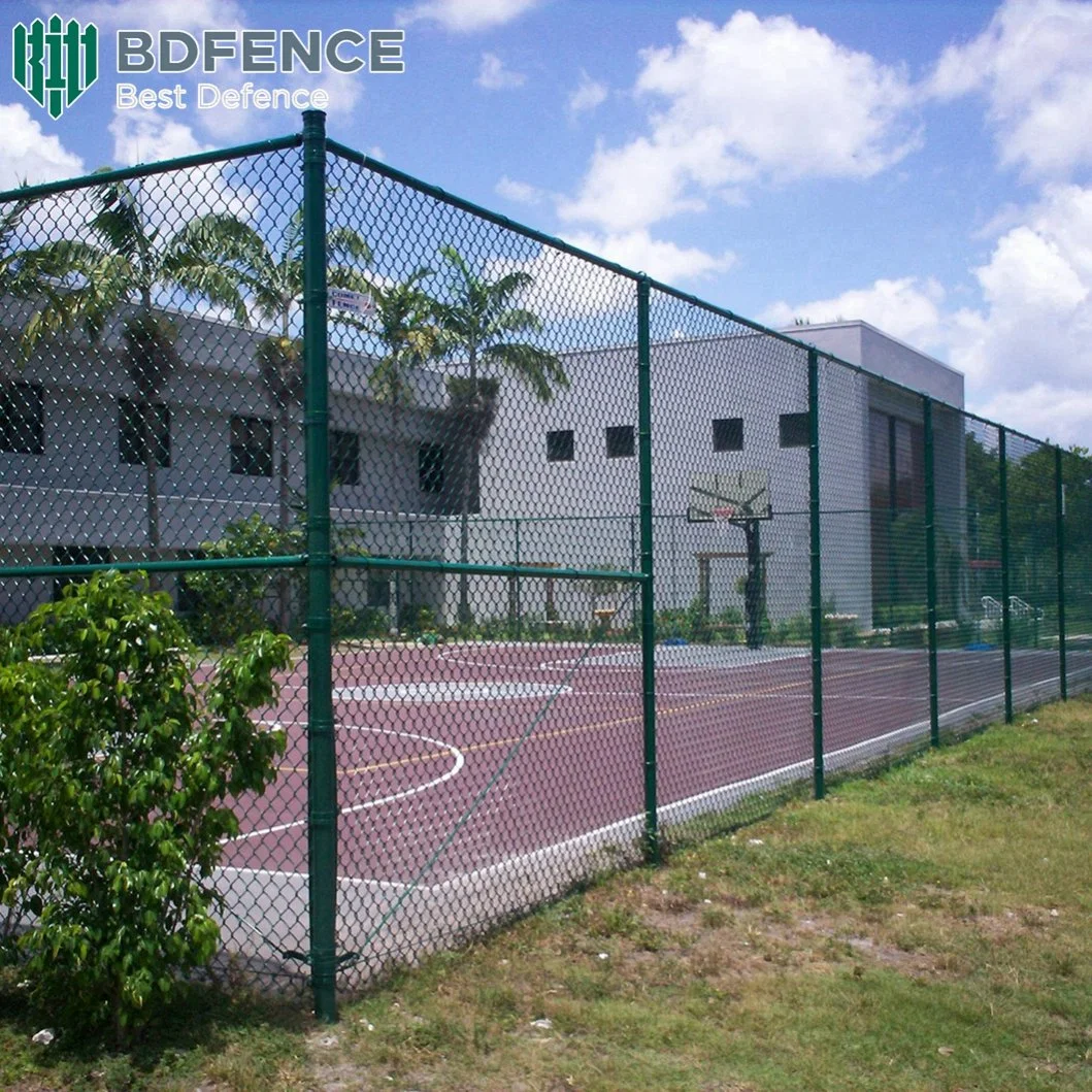 China Supply High quality/High cost performance  Playground Garden Use Galvanized and PVC Coated 6FT Diamond Hole Security Cyclone Wire Woven Chain Link Mesh Fence From Factory