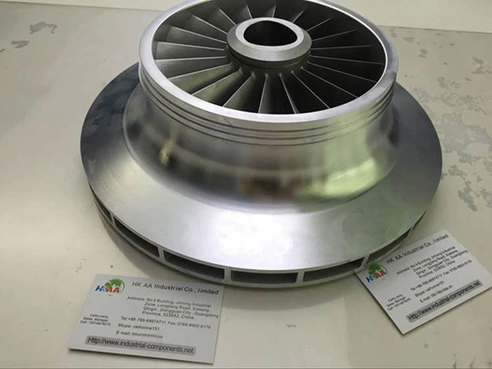 Fresamento CNC de 5 eixos turbocompressor de motor marítimo de alta precisão em titânio Mini-impulsor de tarugo