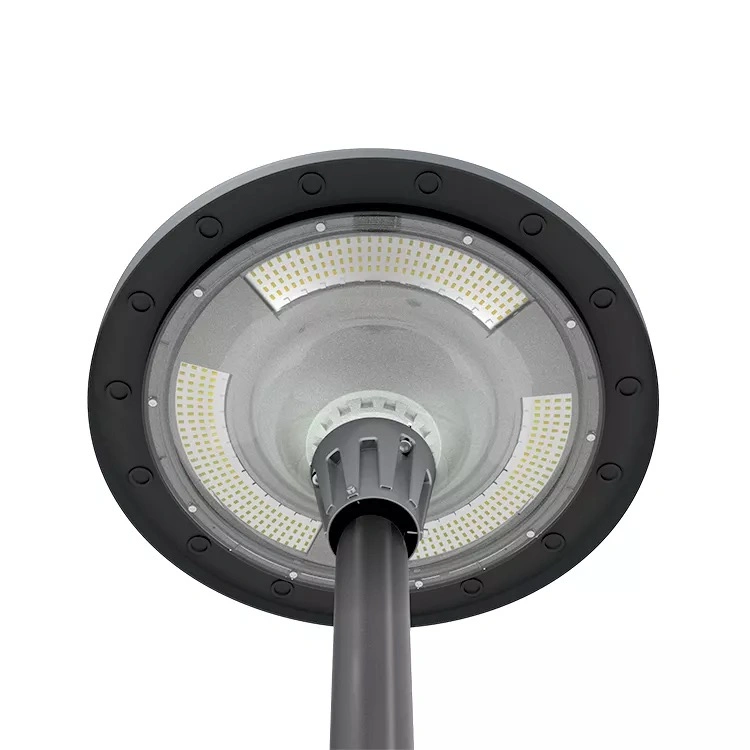 Nuevo diseño OVNI altavoz Solar Street Light Control remoto 800W 1200W luces solares todo en uno para el jardín de la calle al aire libre