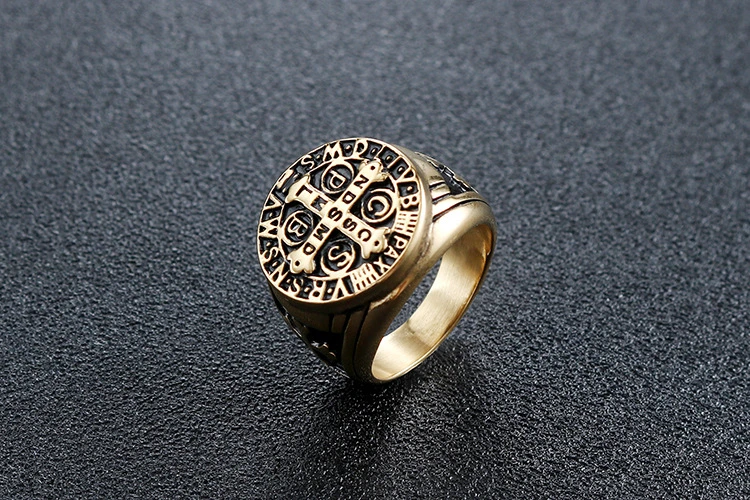 Bague pour homme rétro en acier inoxydable avec croix, bijou punk, vente directe d'usine