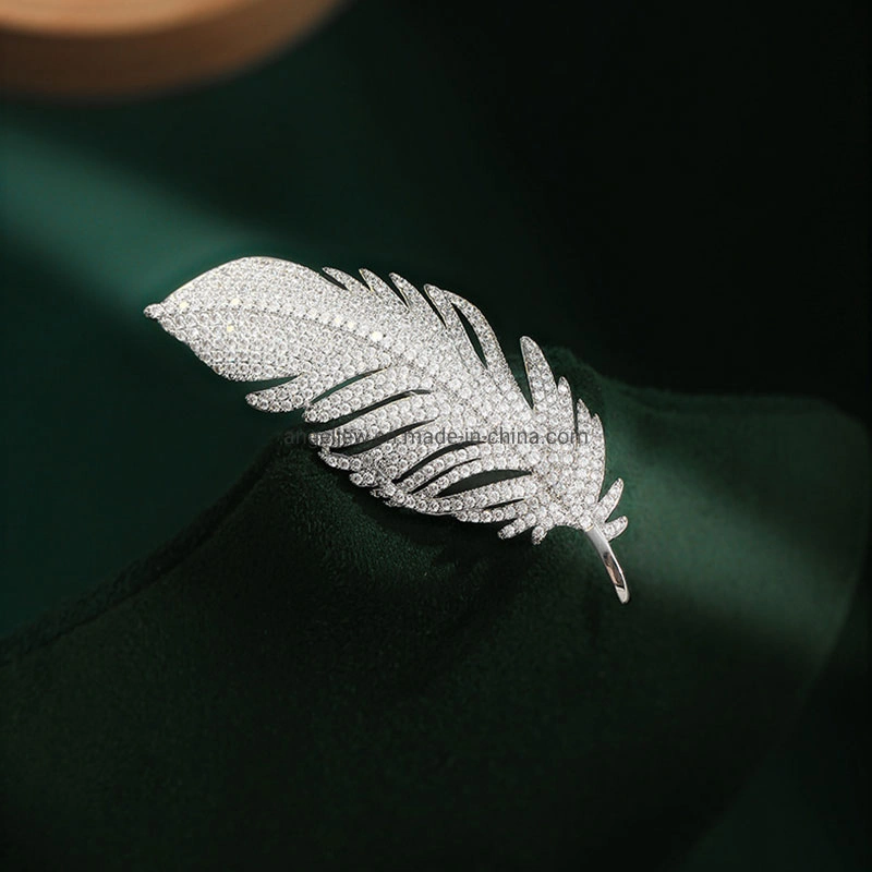 Fashion S925 Sterling Silver Feather Design Micro Setting Elegant Brooch for Girls