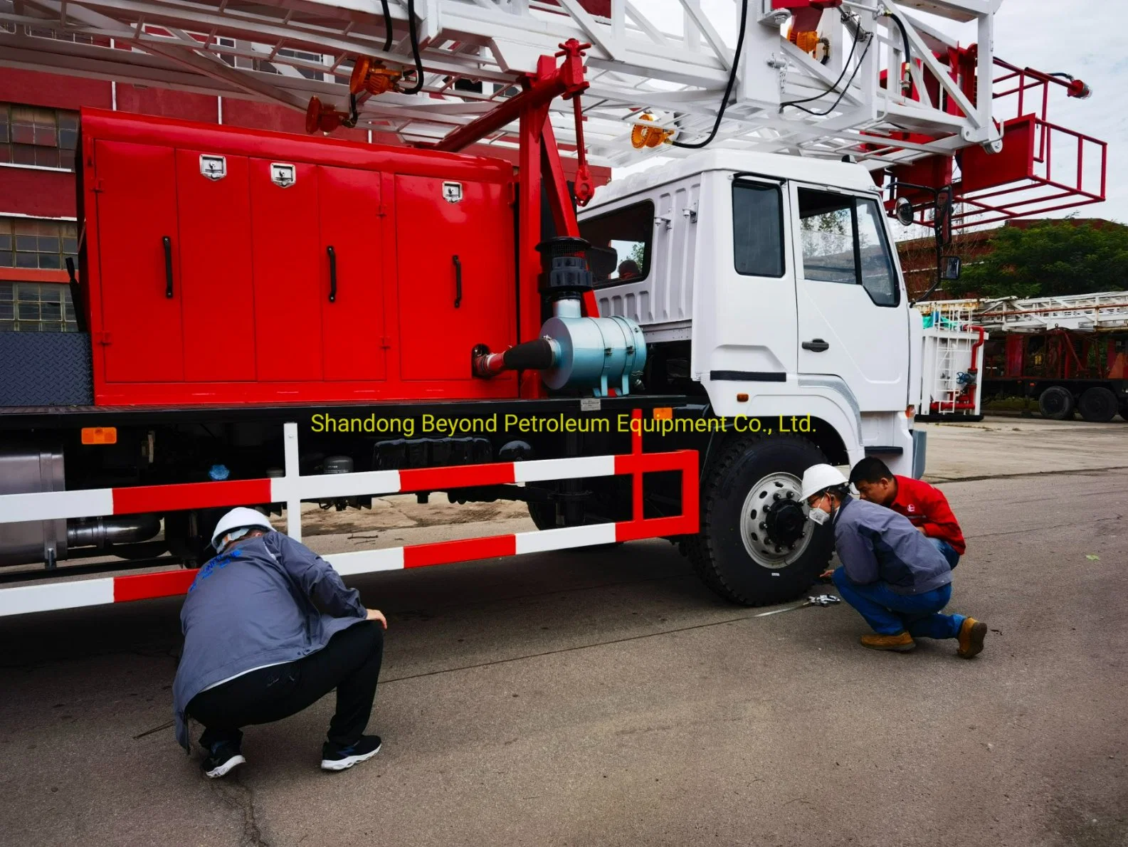 Xj75 Hook Load 50mt LKW-montiert Wasserbrunnen Bohren Wartung Workover Rig