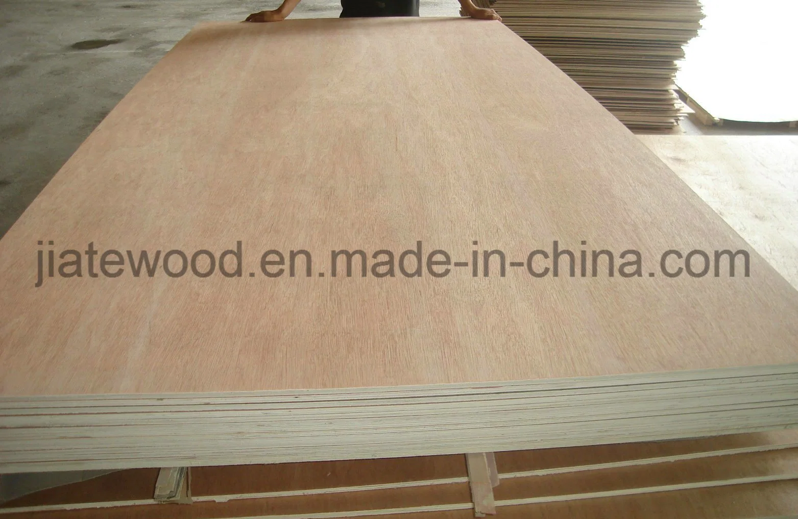 Bintangor Plywood with Poplar Core