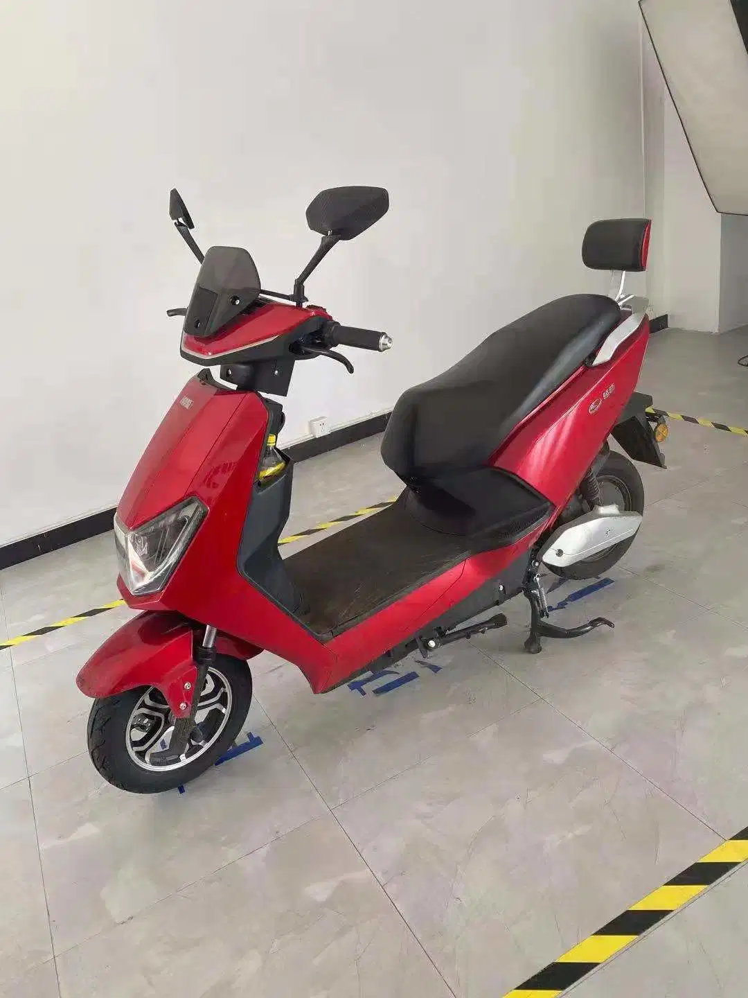 Электрический велосипед нового поколения Электрический мотоцикл E-Scooter (df1200-B)