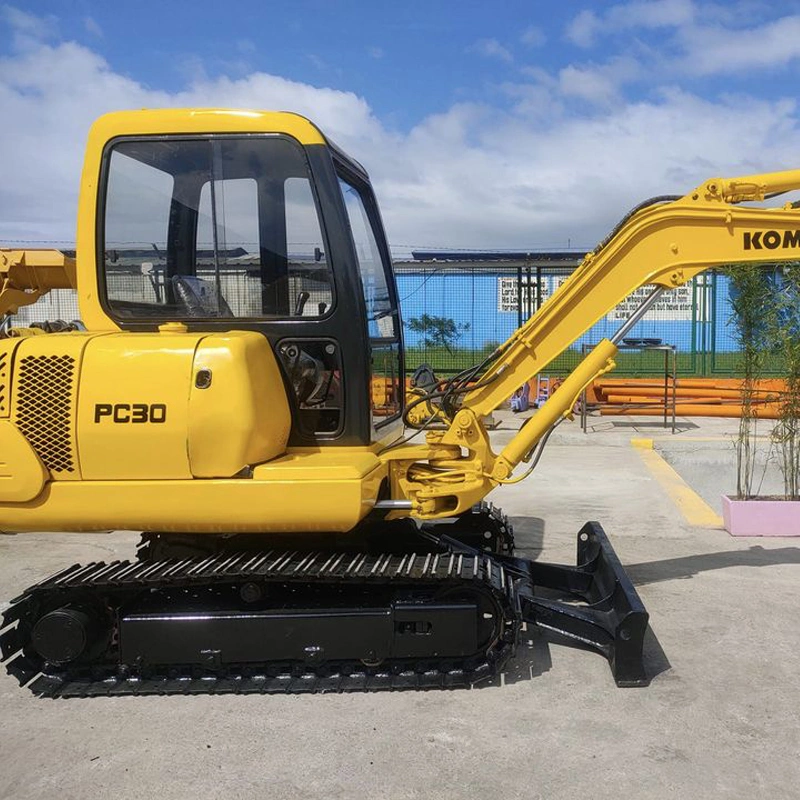 Used Komatsu PC30 Excavator Hydraulic Construction Machine with Favorable Price