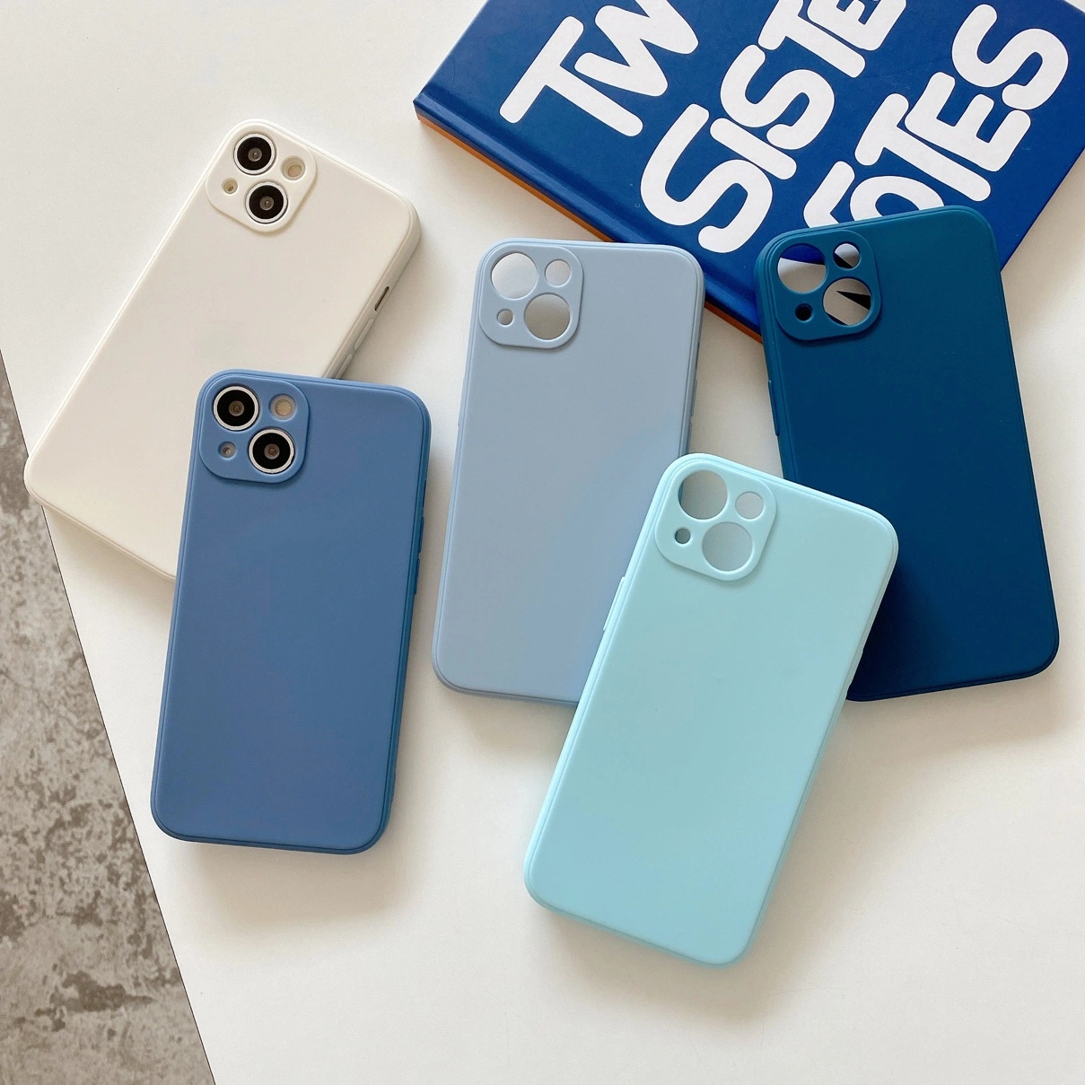 Funda de teléfono móvil completa de silicona sólida y económica para iPhone14 13 PRO Max