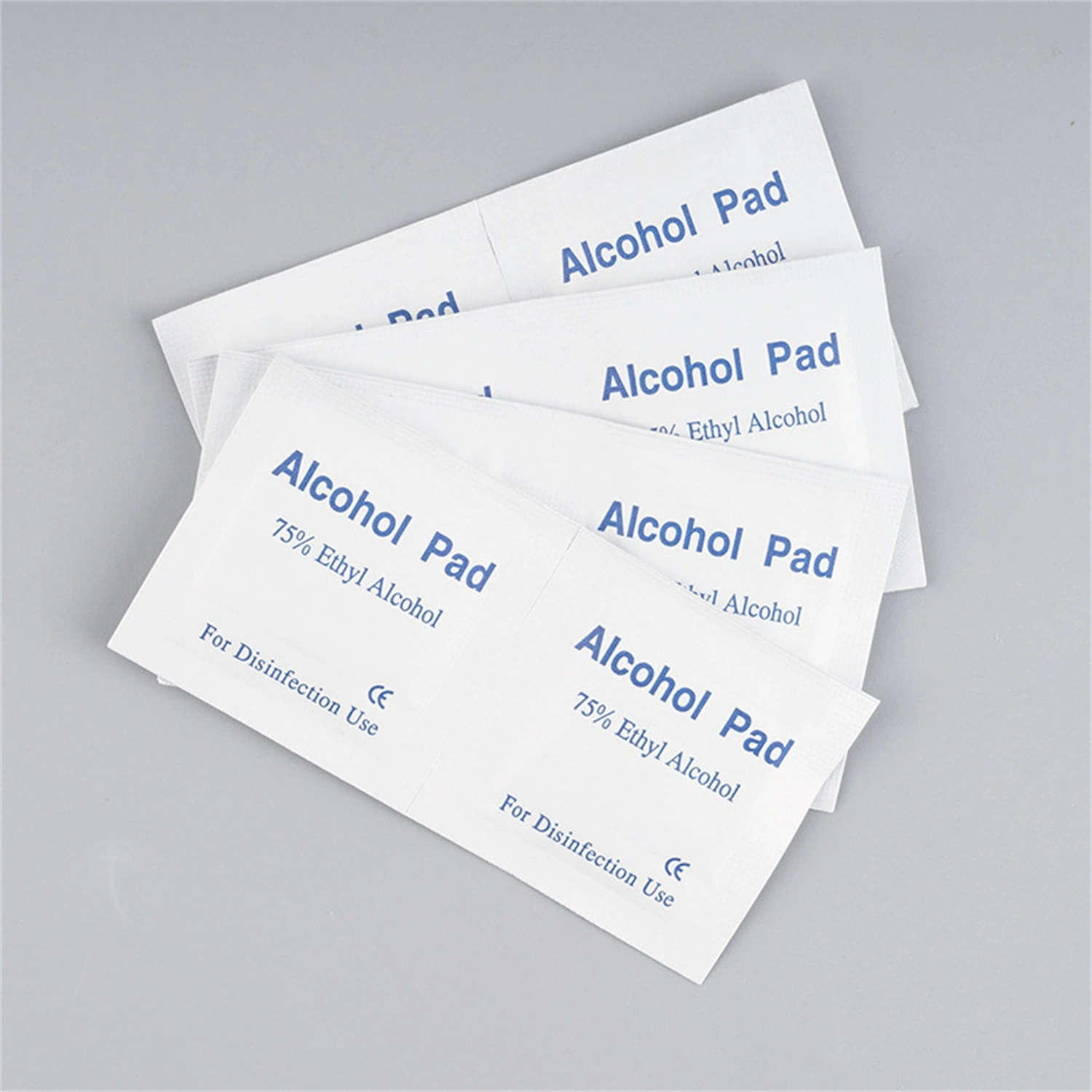 Disinfection and Cleaning 5*5 Cm Medical Alcohol Pad Custom Alcohol Prep Pads for Daily Use