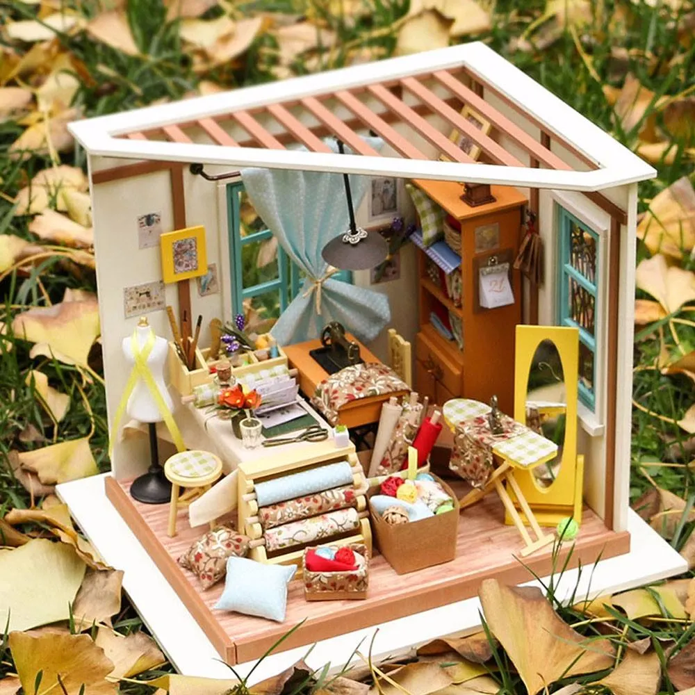 Lisa's Tailor DIY Miniature House Toy 3D Wooden Puzzles