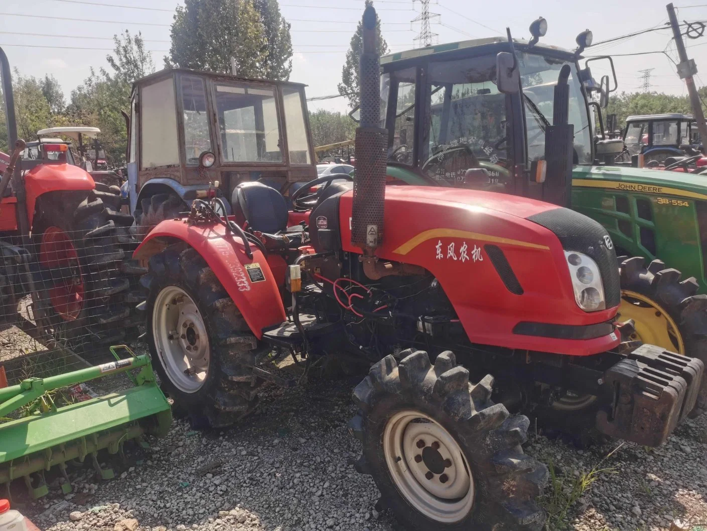 Dongfeng 504 Maquinaria agrícola pequeño 4 unidades de rueda compacto tractores usados en venta