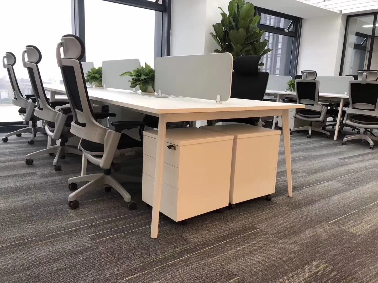 Office Desk with 3 Drawer Mobile Pedestal with High Standard