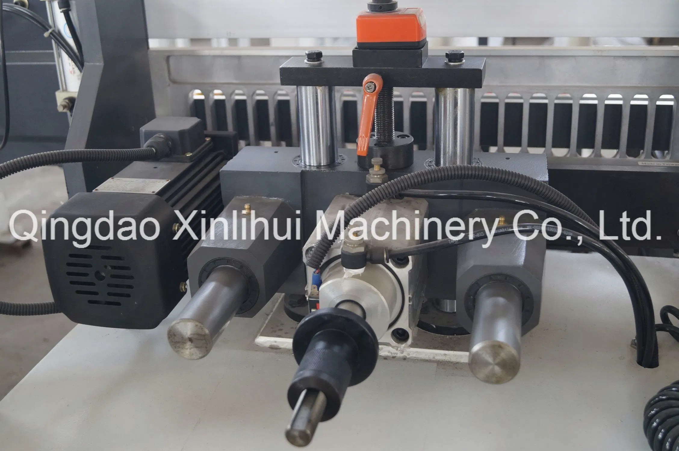 Furniture Manufacturing Six-Row Woodwork Drilling Machine/ Multi Line Eight Rows Wood Horizontal Boring Machine/ Circular Universal Drilling Machine