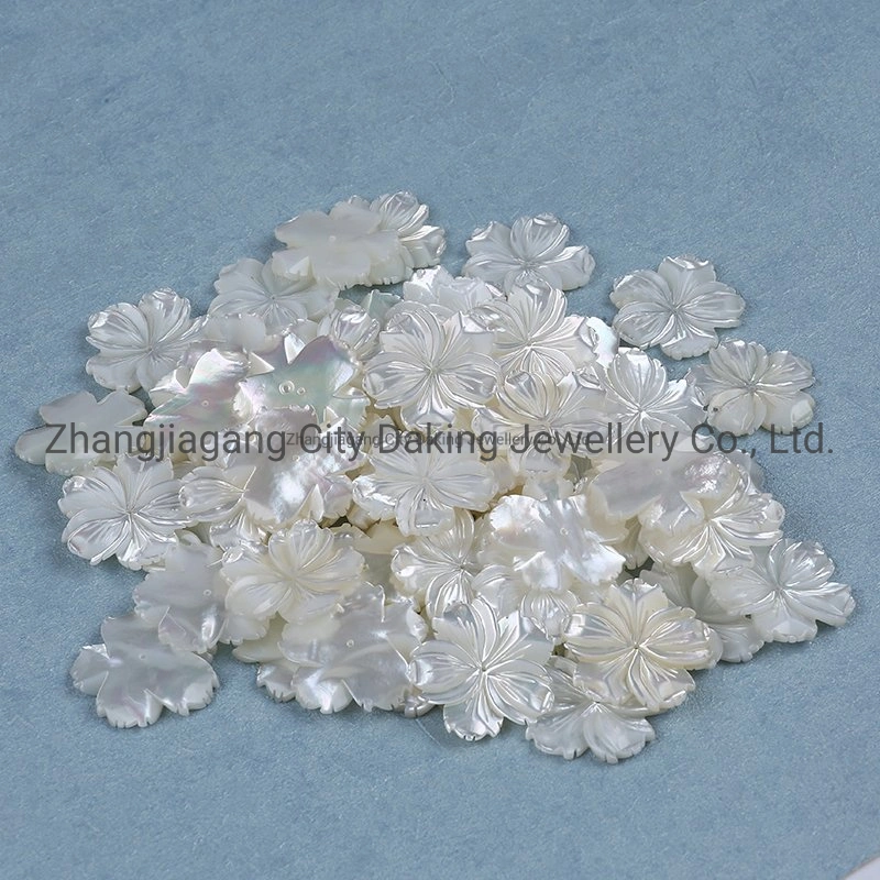 Les 28 et 29 mm Blanc Naturel fleur sculpté de Nacre Shell 5 pétales perles en vrac pour la fabrication de bijoux