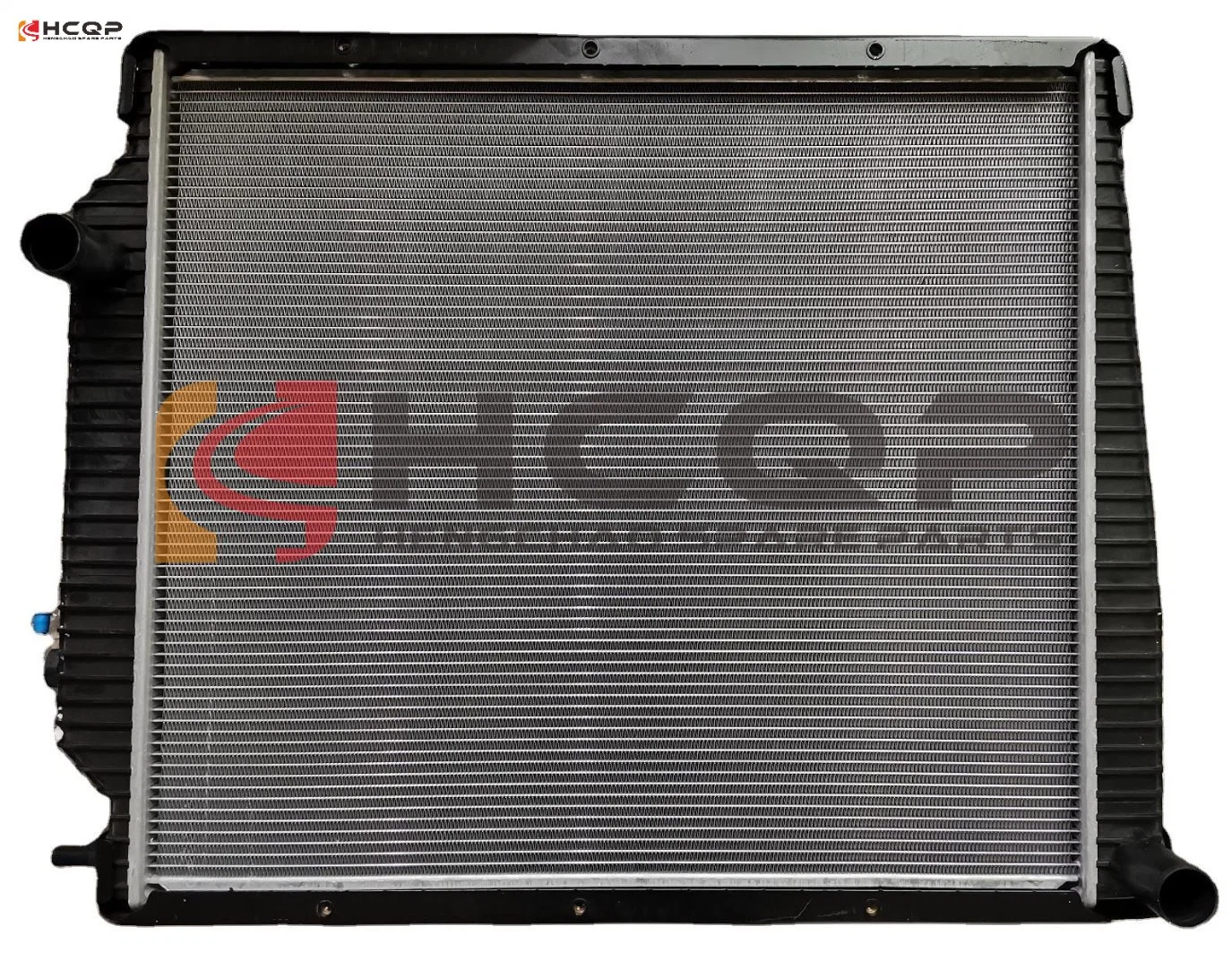 Shacman Radiator Dz9112539268 for HOWO A7 Spare Part Radiator