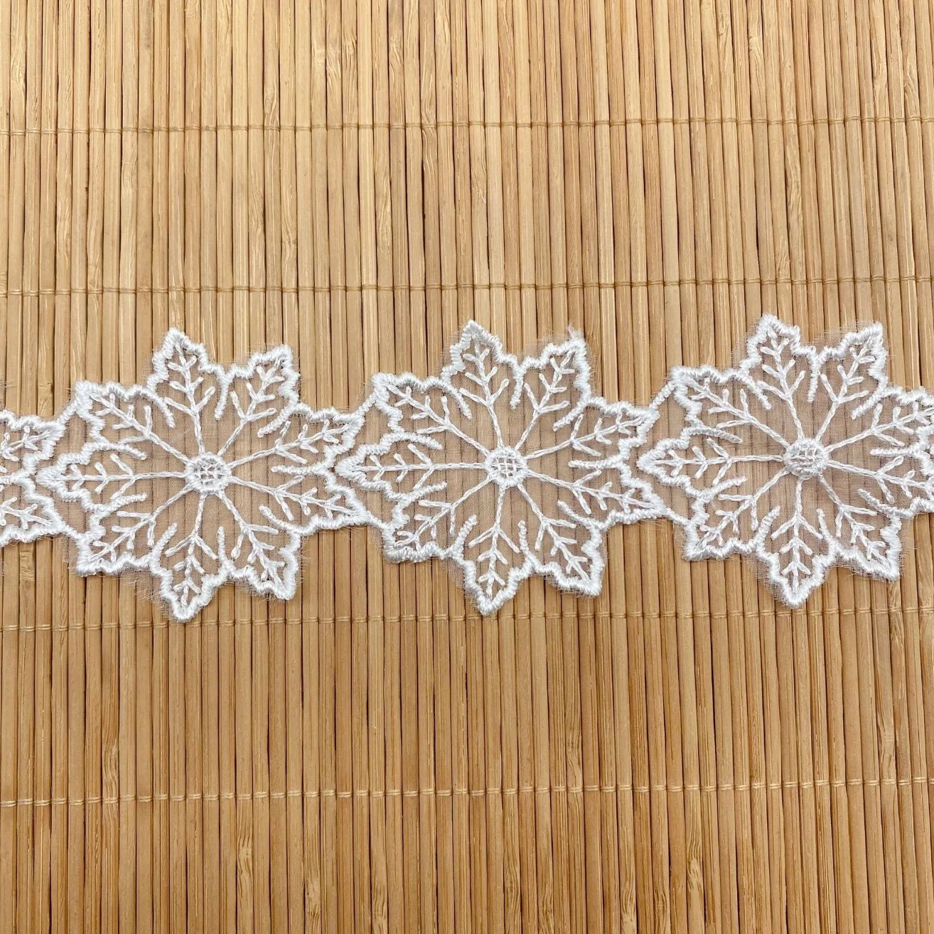 Water Soluble Lace Accessories Snowflake Pattern Mesh Flowers Barcode Wholesale/Supplier Fabric Accessories