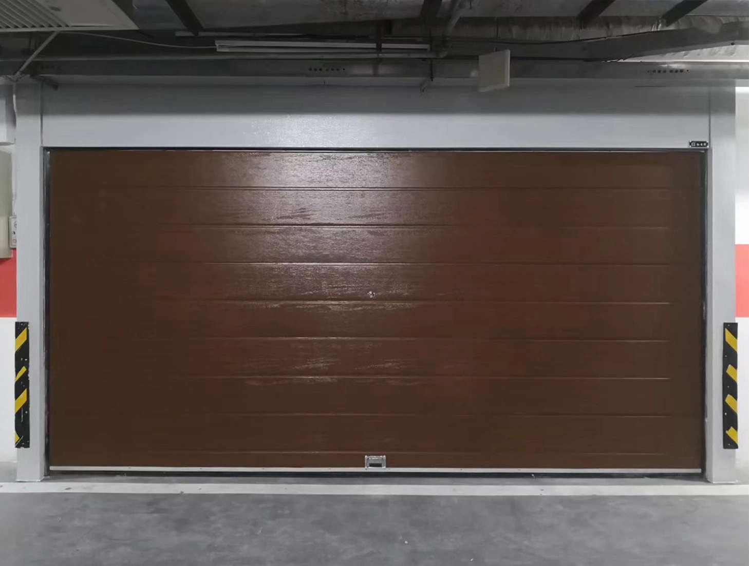 Wholesale/Supplier Quality Factory Manufacturing Residential Automatic Overhead Garage Door