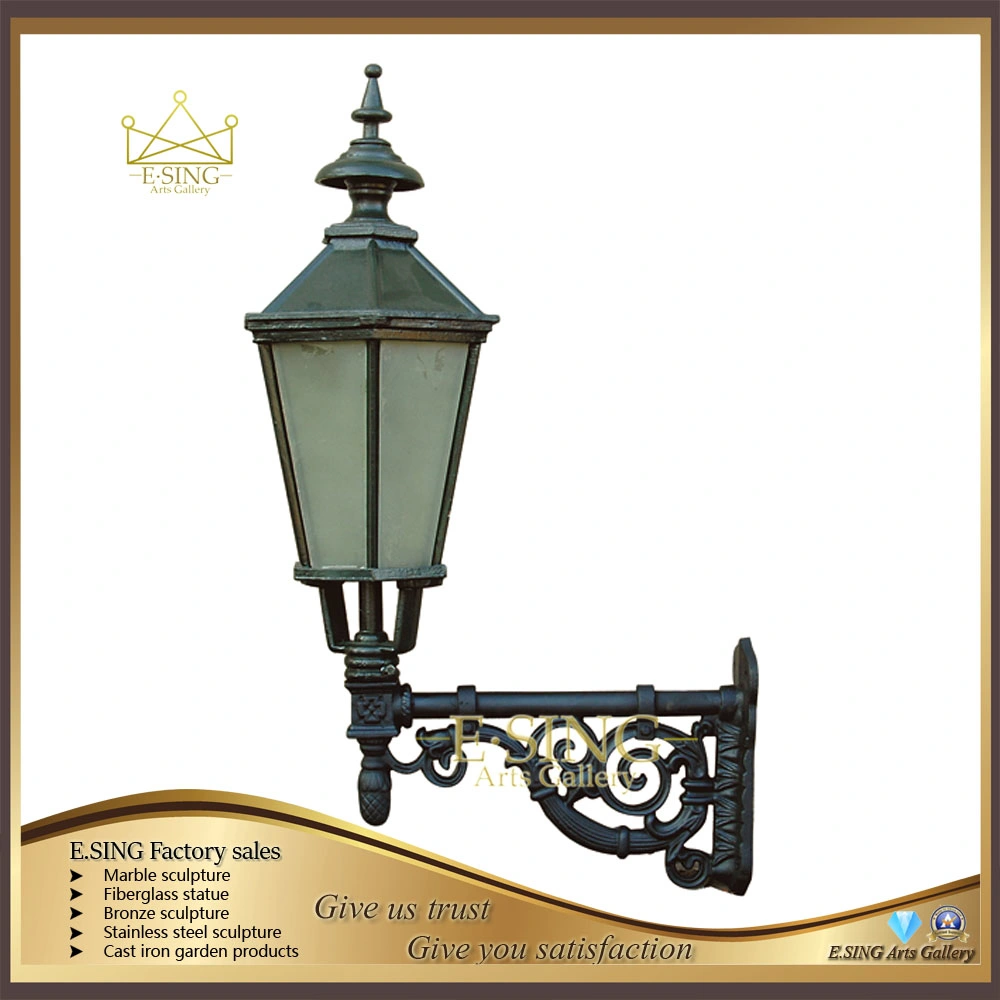 Garden Wall Mounted Iron Outdoor Street Light European Style for Sale