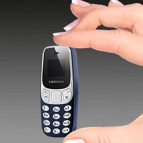 Amazon Vente chaude BM10 Mini 3310 Phonedual Mobile Bluetooth sans fil Mini-carte SIM double veille Tour d'oreille Téléphone mobile