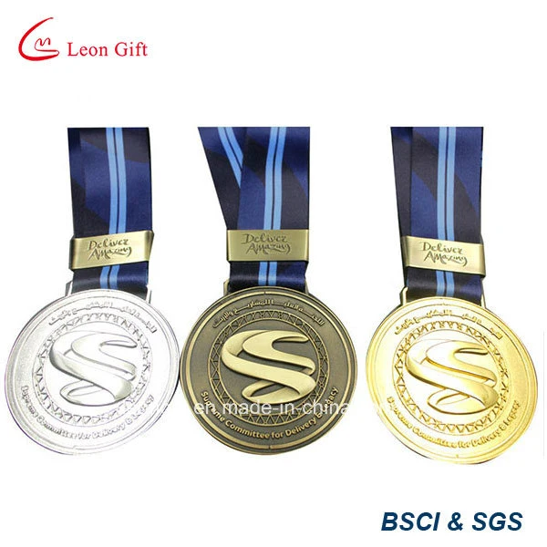 Best Factory Price Metallic Honor Medal with Neck Ribbon