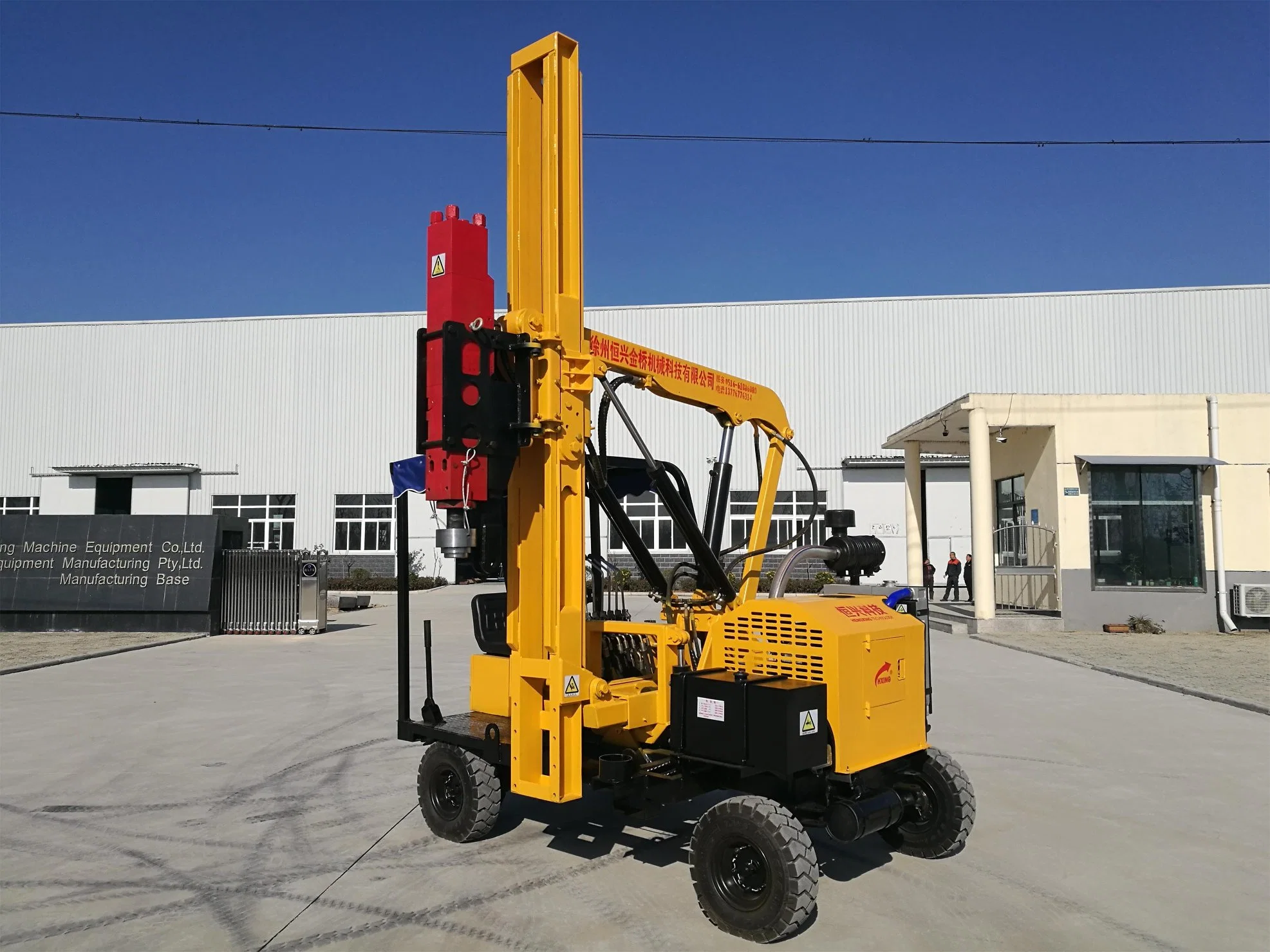 Road Safety Maintenance Highway Guardrail Pile Driver with Hydraulic Hammer