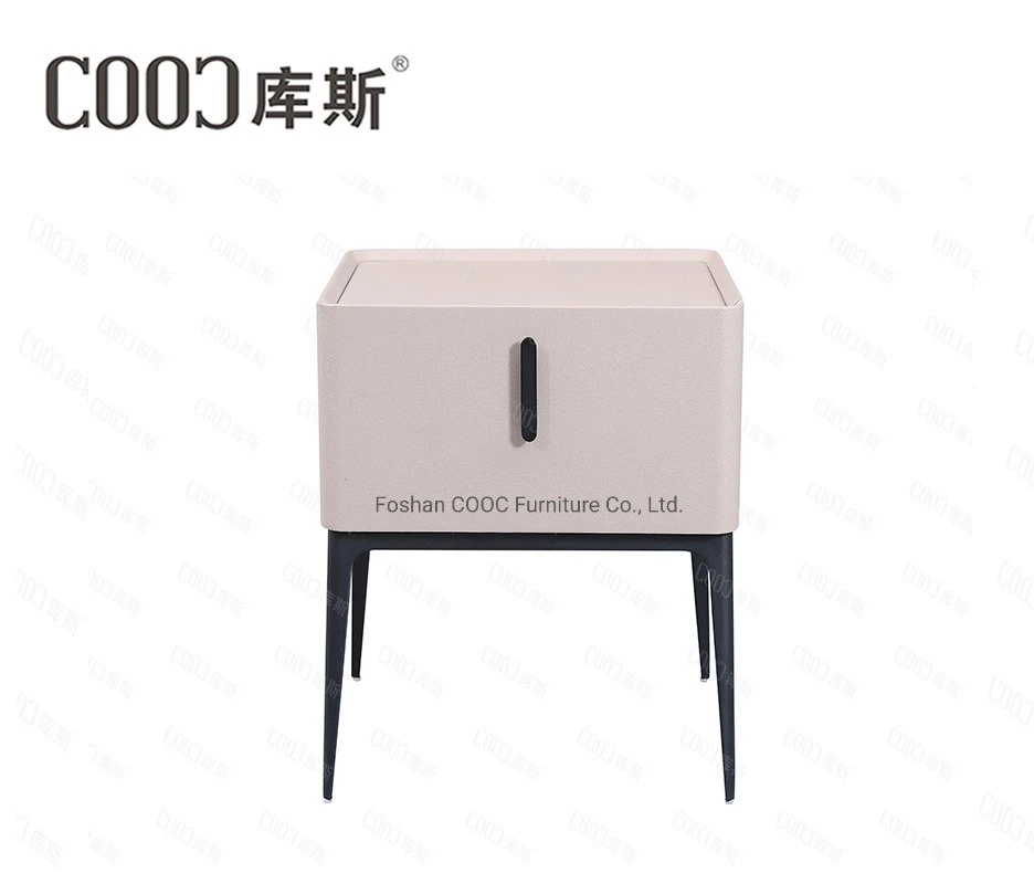 Muebles de dormitorio blanco Nightstands de cuero artificial con un fuerte Metal Leg