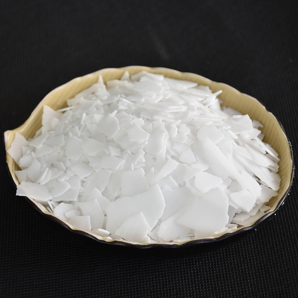 Naoh Sodium Hydroxide Flakes/ Pearls Caustic Soda for Water Treatment