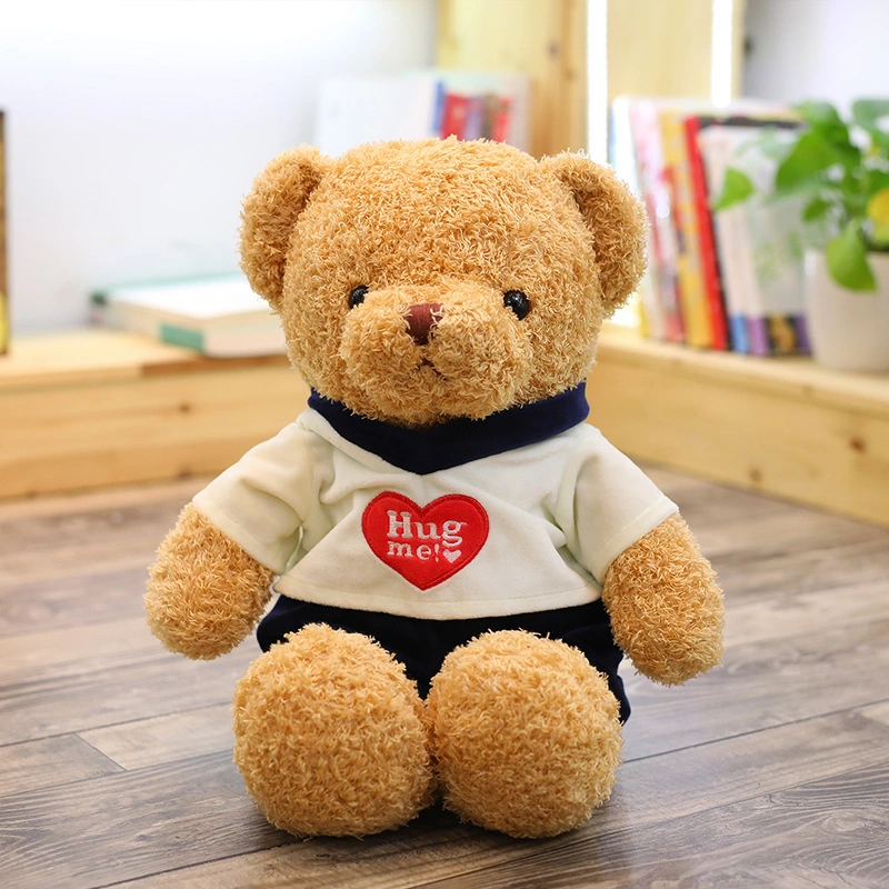 Gros nounours en peluche de petite taille avec vêtements