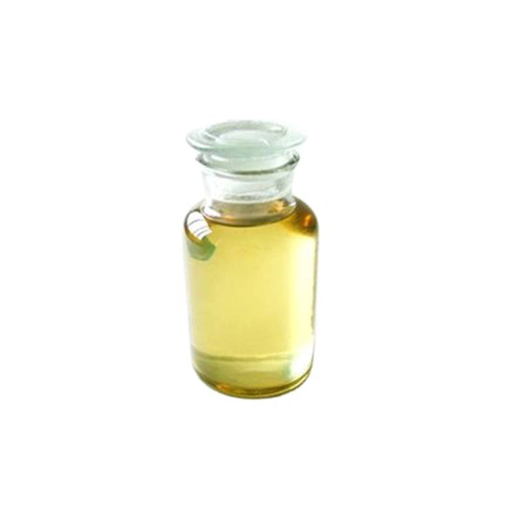 Daily Chemical Organic Chemical Raw Material Light Yellow Liquid Cedarwood Oil CAS 8000-27-9