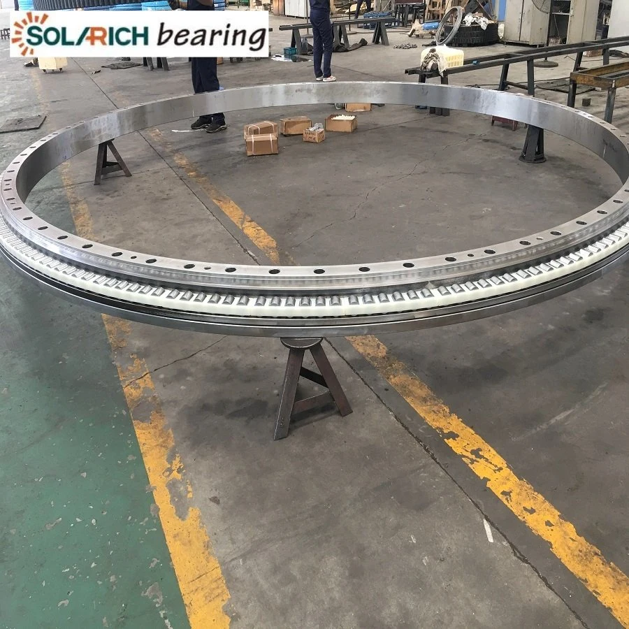 Solarich Bearing OEM High Precision Three Row Cylindrical Roller Rotary Slewing Bearing 132.50.4500