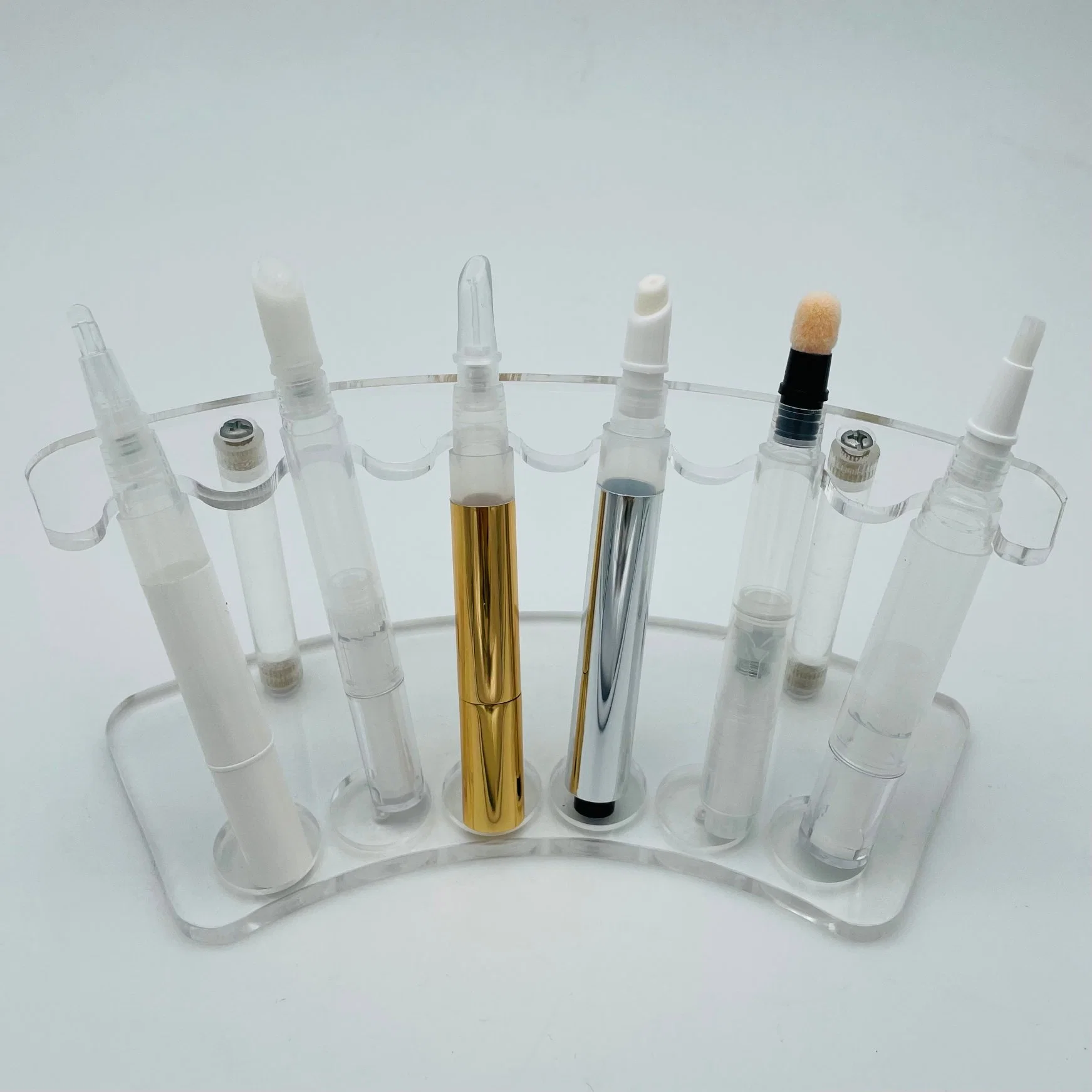 Hot Sales Outlet Wholesale/Supplier Product Plastic Material Cosmetics Packaging Lip Gloss Pen