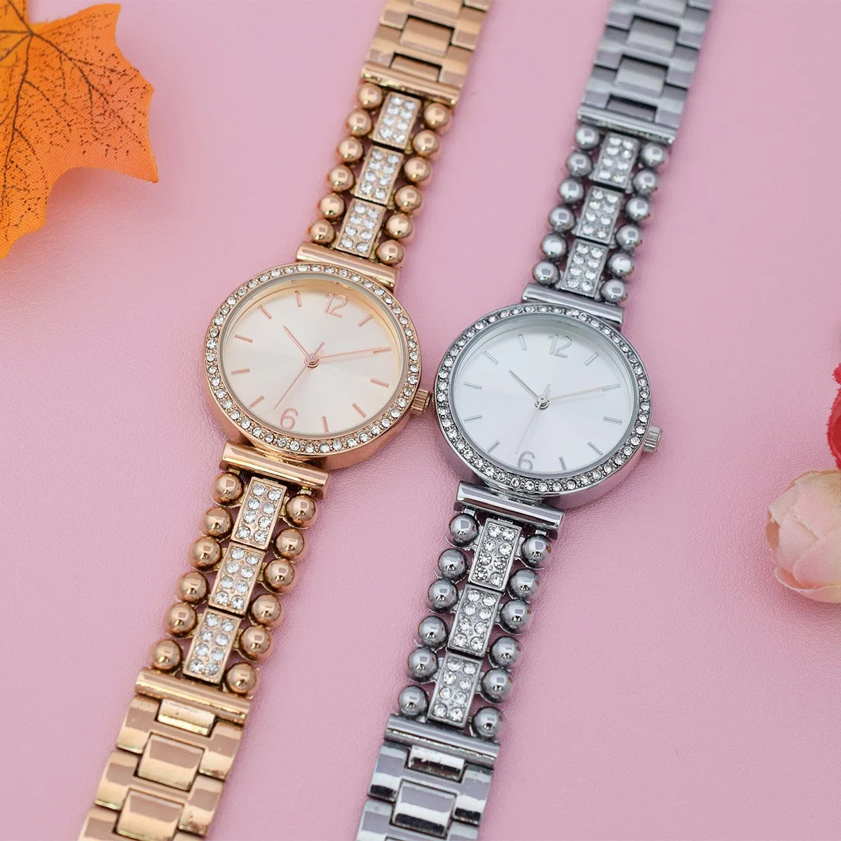 Marque de qualité élevée de regarder les femmes en alliage de métal Lady montres montre à quartz pour cadeaux Promotion