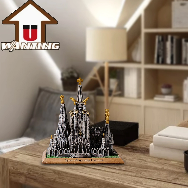 Home Decoration Office Resin Travel Sagrada Familia Sculpture Ornament Building Art Craft