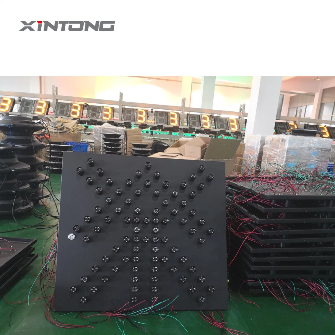 Vehicle Xintong by Carton 200mm LED Warning Traffic Signal Light