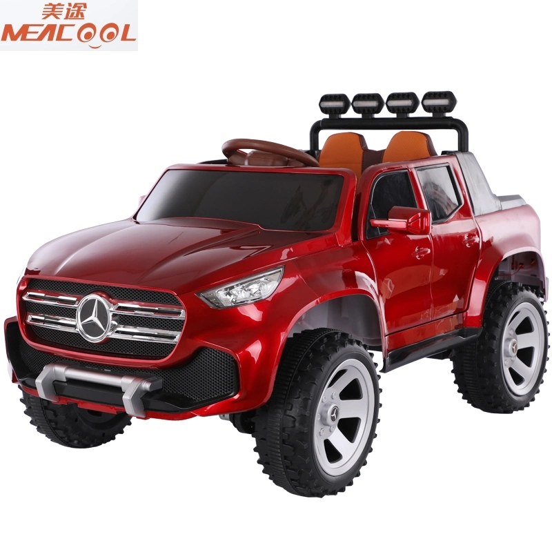 Multifunctional nova simulação Toy Car Electric carro de brincar com LED