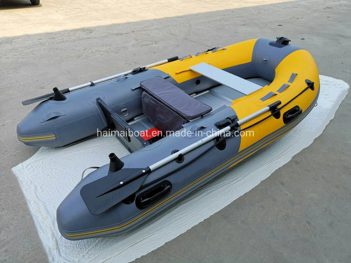 China Hot Sale Boat Style 8.8FT 2.7m Hypalon Heytex Mehler PVC Inflatable Boat with Aluminum Floor Coastwise Cruiser Boat Fishing Dinghy Ferry Boat Rowing Boat