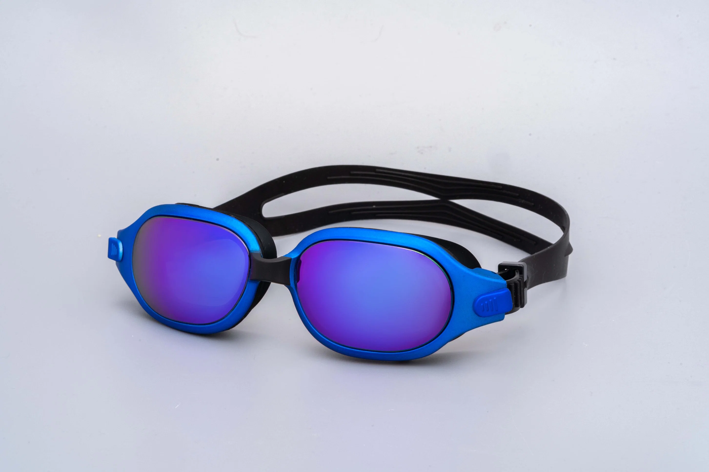 Wholesale/Supplier New Fashion Anti-Fog UV400 Soft Silicone Swimming Goggles for Adults