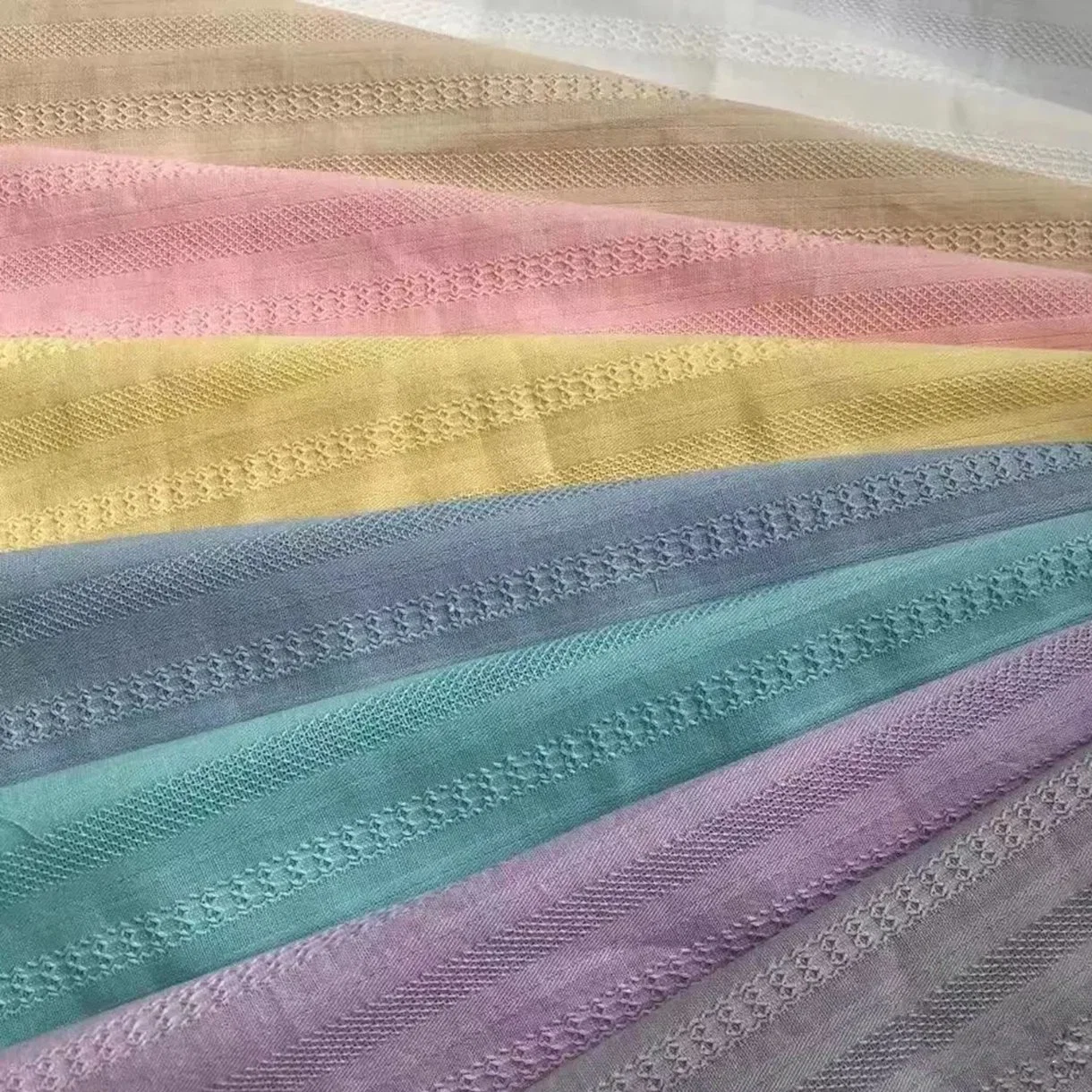 Multi Color 100% algodón peinado Tejidos Jacquard tejido de prendas de vestir pantalones para mujer