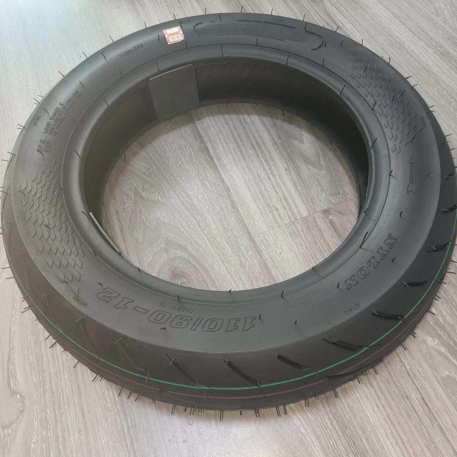 Motorcycle Tyre Radial Style Vacuum Tyre