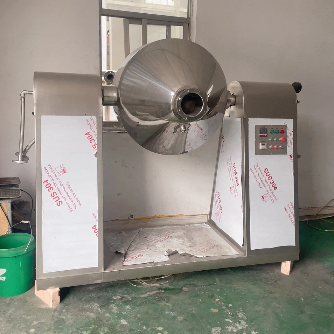 Szh-1500 Series Food Lotus Root Powder Granule Drum Double Cone Rotary Mixer