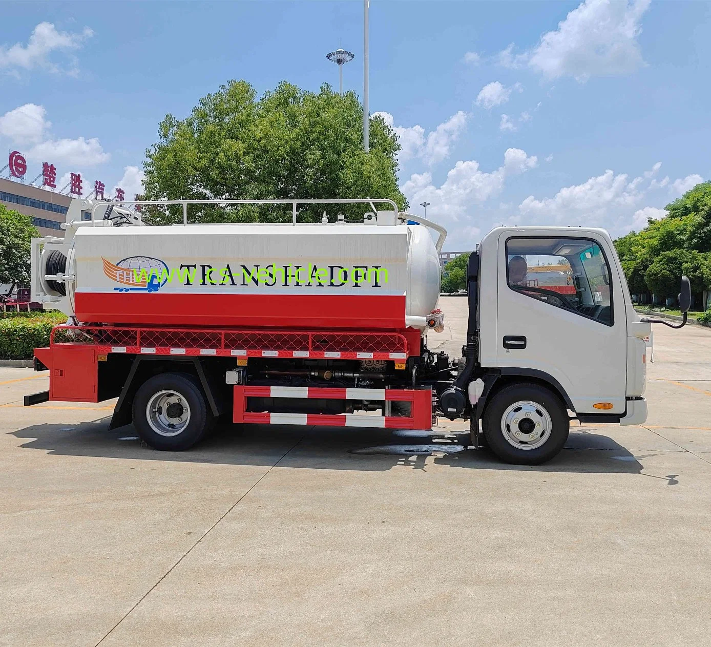 Bas prix JAC 6 roue 5000litres nettoyage haute pression eaux usées Chariot à vide à aspiration à vendre