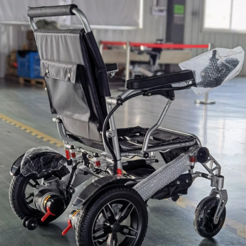 US Warehouse 600W silla de ruedas eléctrica de control remoto, silla de ruedas portátil plegable reclinable, batería de litio de aleación de aluminio