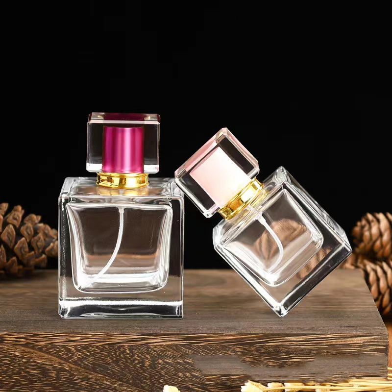 Wholesale Luxury 30ml 50ml 100ml Clear Empty Square Shaped Glass Spray Perfume Bottle