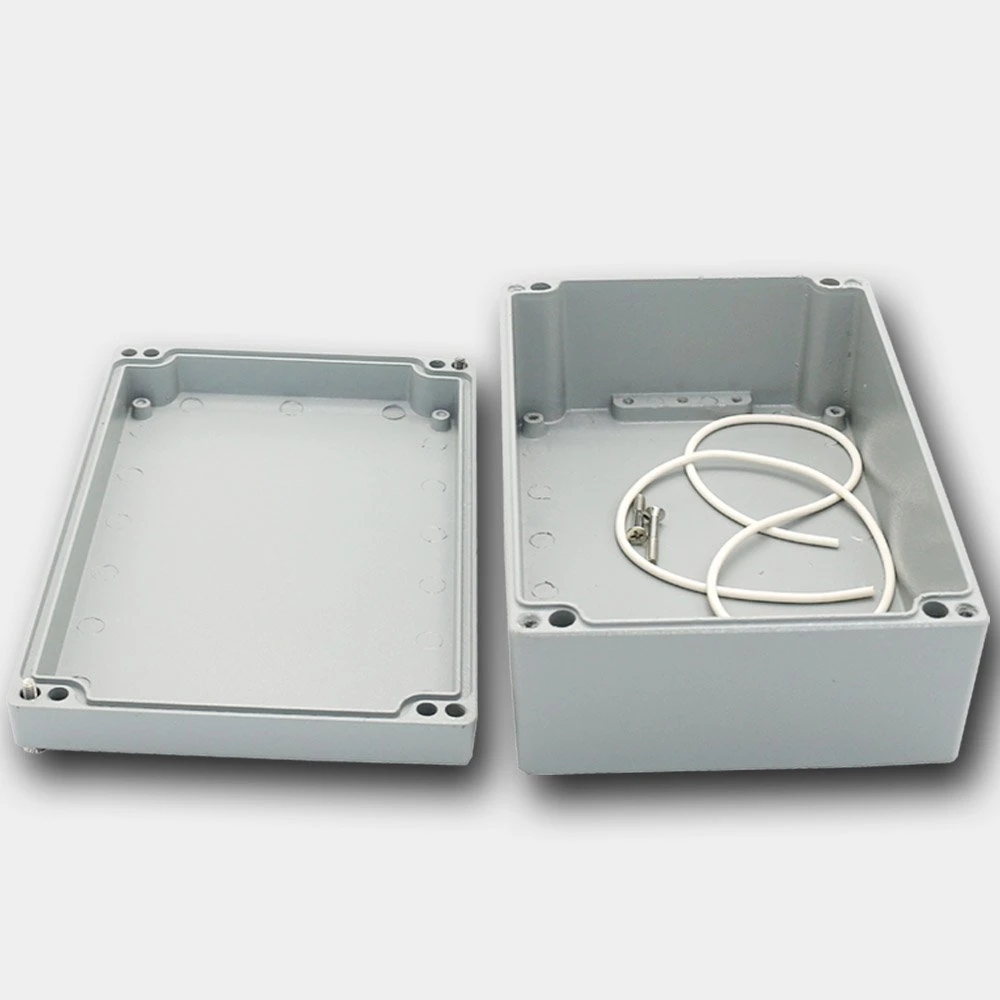 Quality Guaranteed IP67 Portable Aluminum Waterproof Battery Box with Ample Storage Space for Wire Accessories