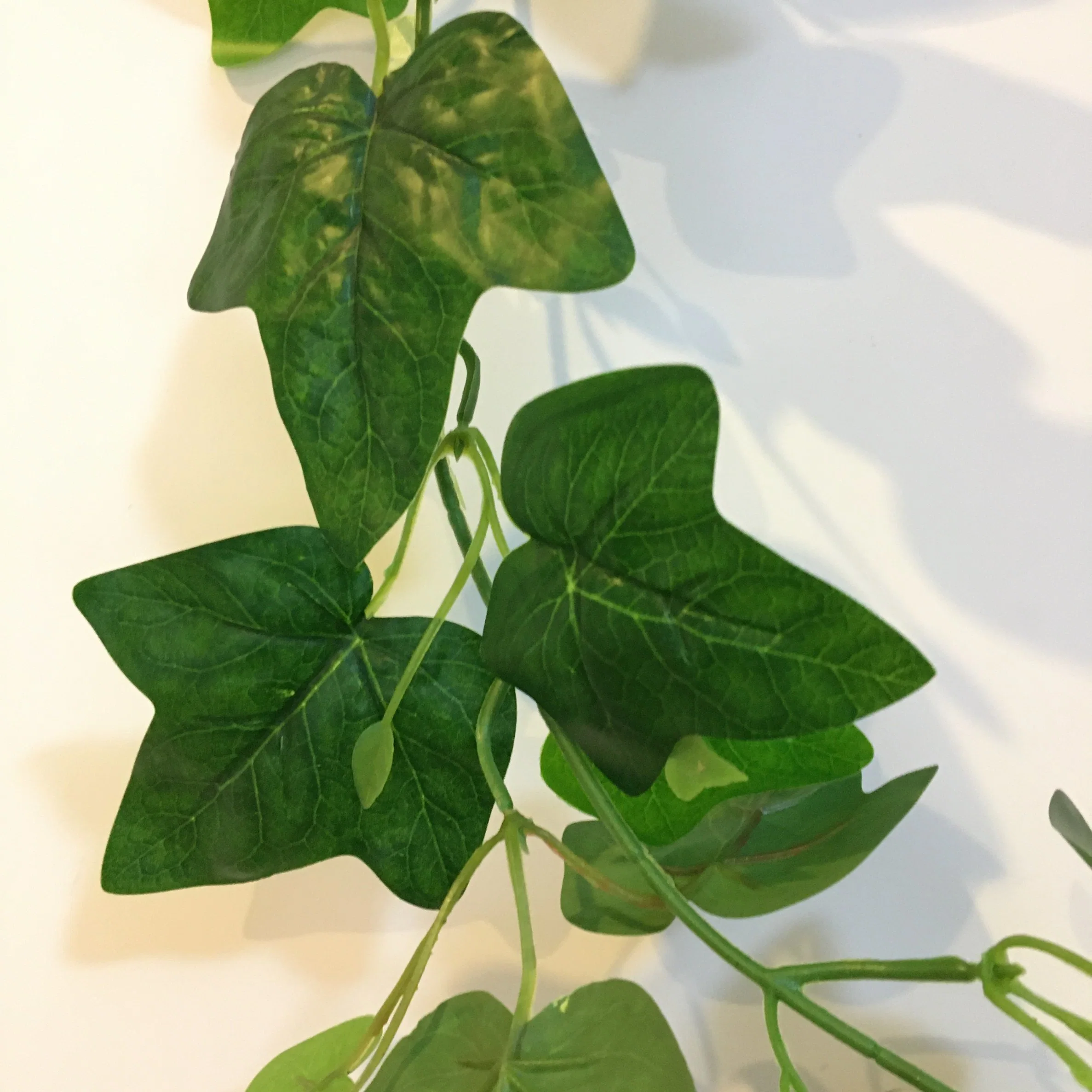 Eco-Friendly Plants Artificial Hanging Potato IVY Vine Plant for Home Restaurant Decoration