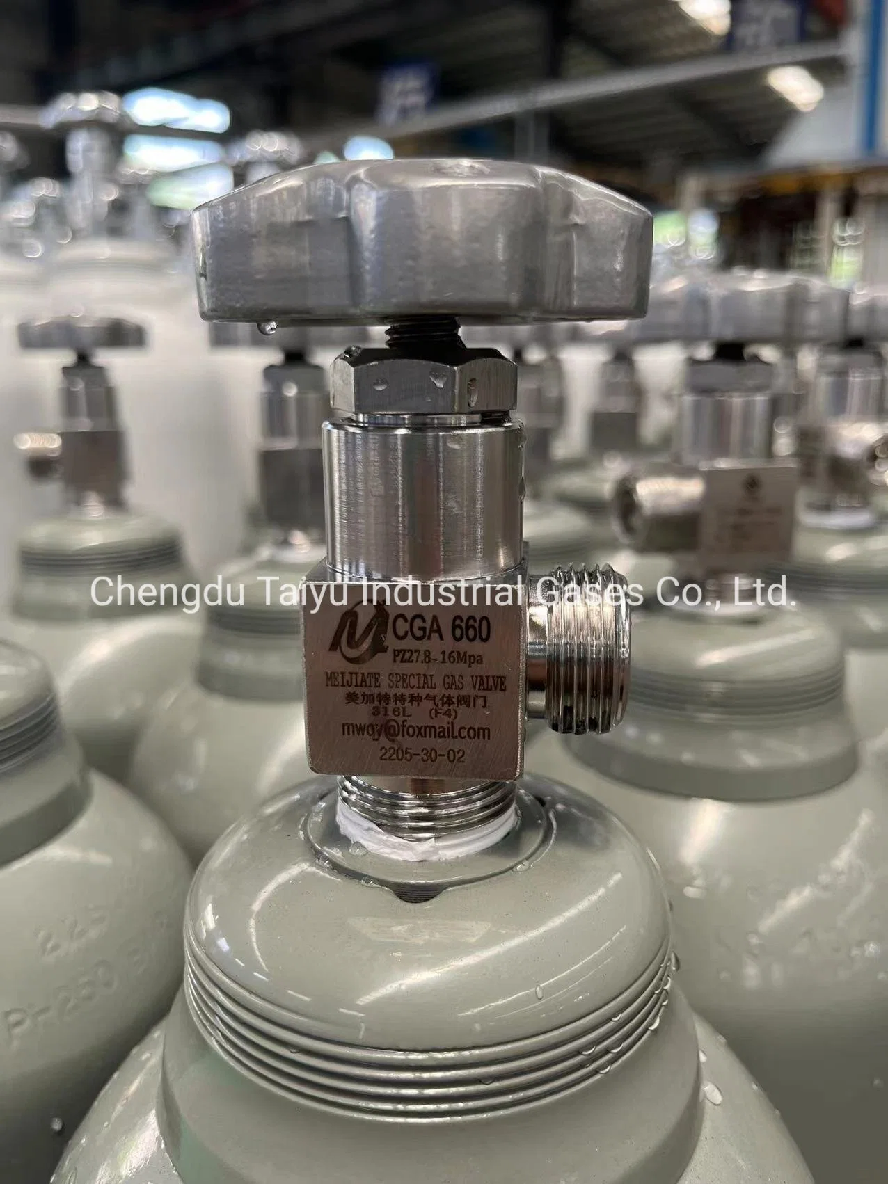 Wholesale/Supplier Price China Anhydrous Ammonia Price Ammonia Liquid Price of Anhydrous Ammonia Gas Nh3 99.8%