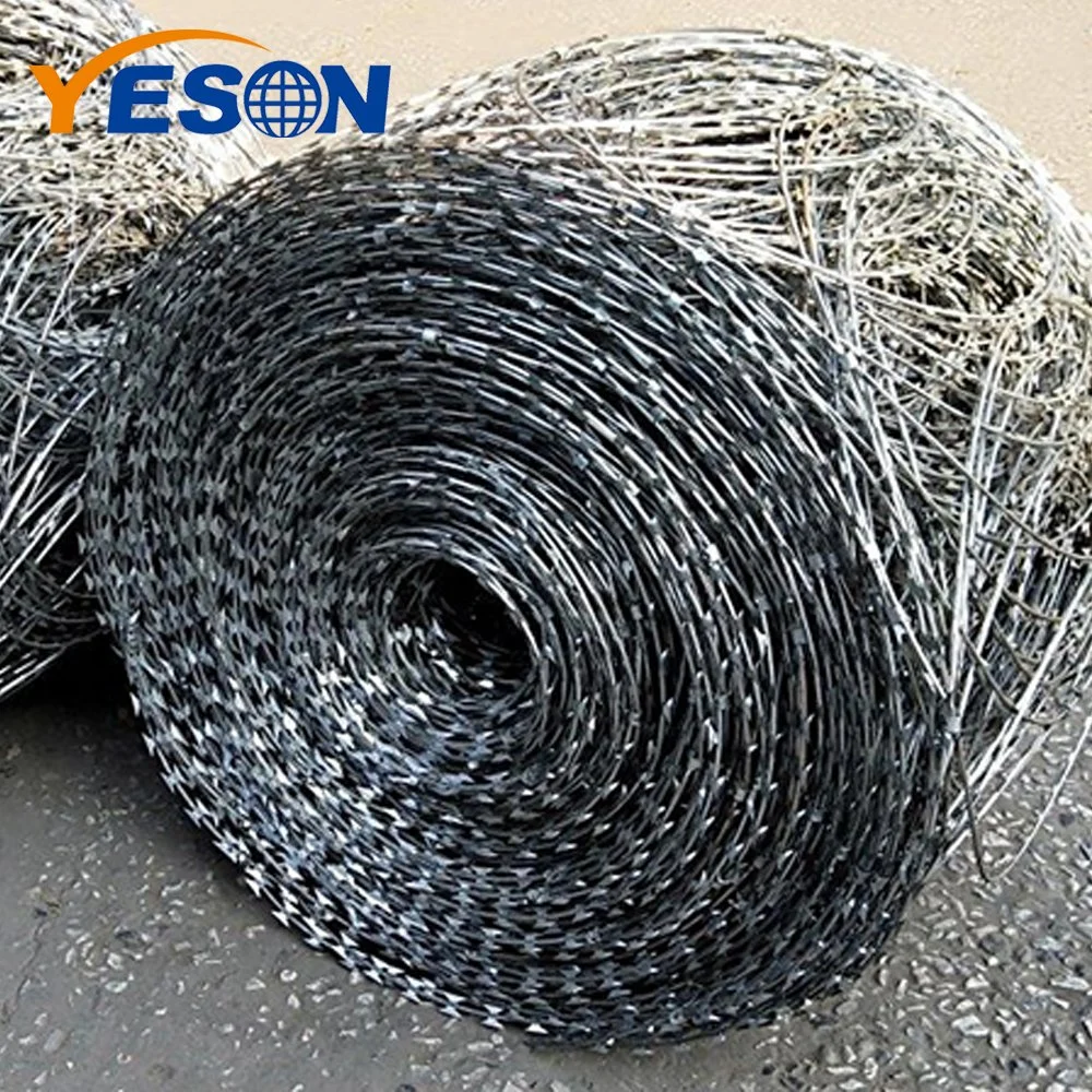 Banheira médios revestido de PVC Galvanizado Arame farpado Razor Barb Wire 25FT 18 Gauge-Great para o zoneamento de segurança de cercas de artesanato e de dissuasão Critter