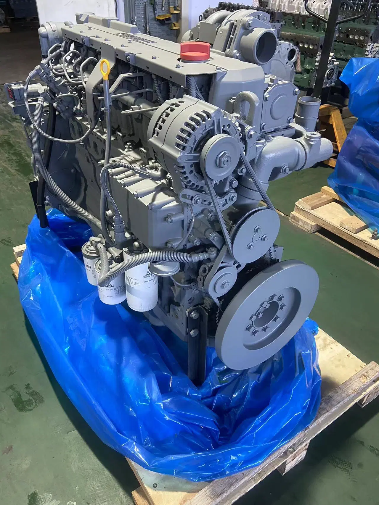 DEUTZ wassergekühlter Dieselmotor 168kw 2100rpm Tcd2013L06 2V für Generator