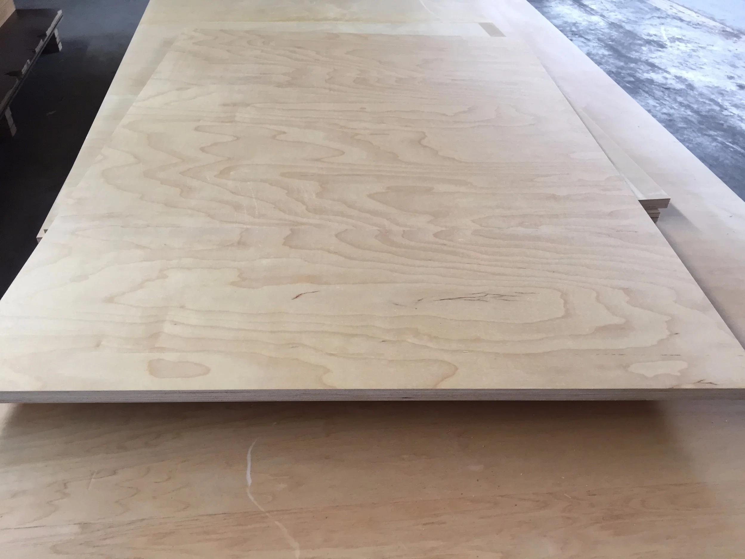 2017 New Technology Bleached White Poplar Plywood with Higher Strength