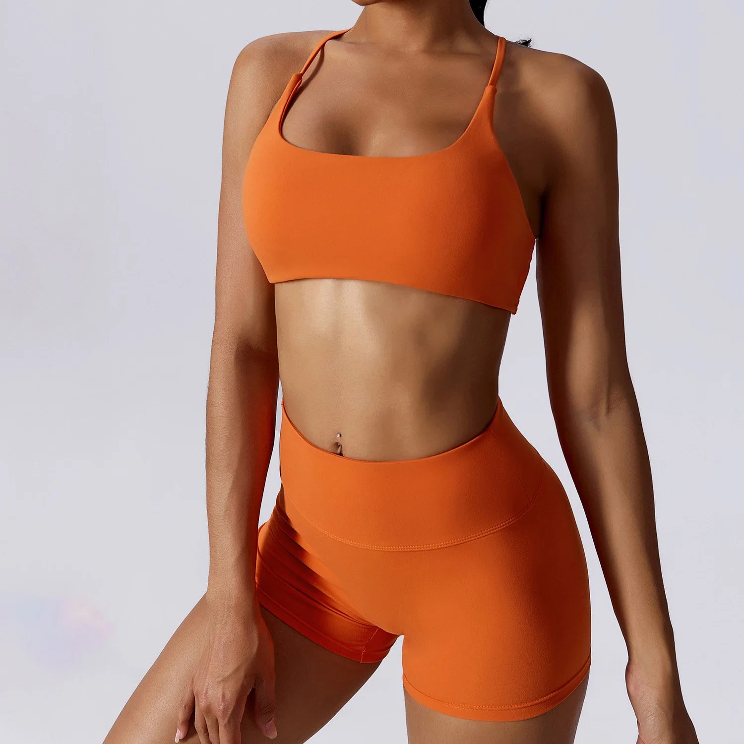 Moda de secado rápido Sexy Crisscross Deportes Sujetador Scrunch Butt Shorts Juego de dos piezas Fitness ropa de yoga