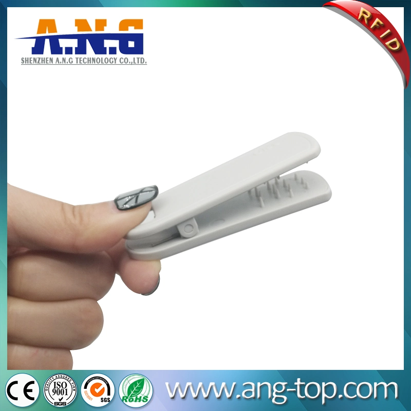 Clothing Management Passive Tags / Garment RFID UHF Tag Clip