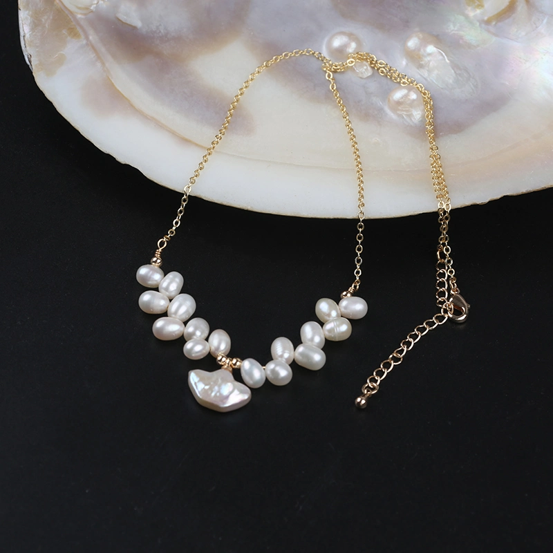 Freshwater Rice Pearl Moon and Star Shape Necklace Fashion Jewelry for Women